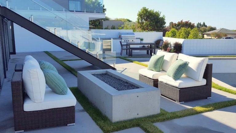 Luxury Landscapes: The Latest Design Trends for a Next-Level Exterior