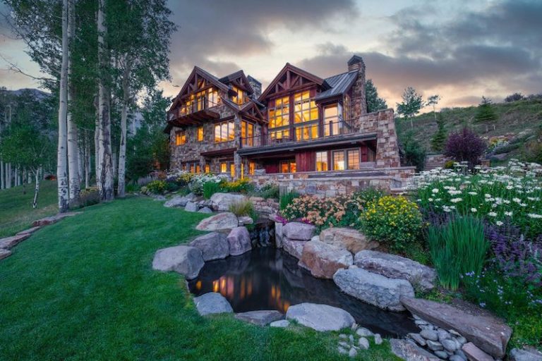 Cozy Luxury 4 Amazing Telluride Homes Set Among the Trees For Sale