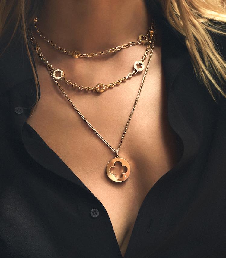 Louis Vuitton on X: LV Diamonds Collection. Emotionally charged, each  piece from #LouisVuitton's #LVFineJewelry, by #FrancescaAmfitheatrof, is an  invitation to explore precious new territories. Discover the campaign at   https