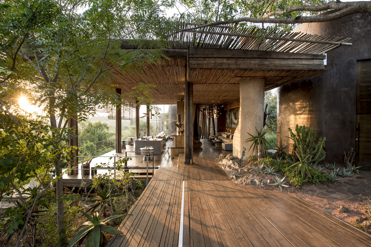 Luxury sustainable safaris in South Africa