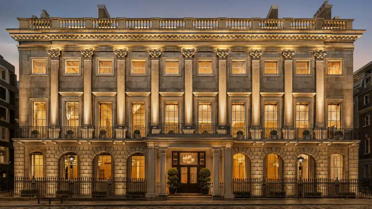 RH Mayfair